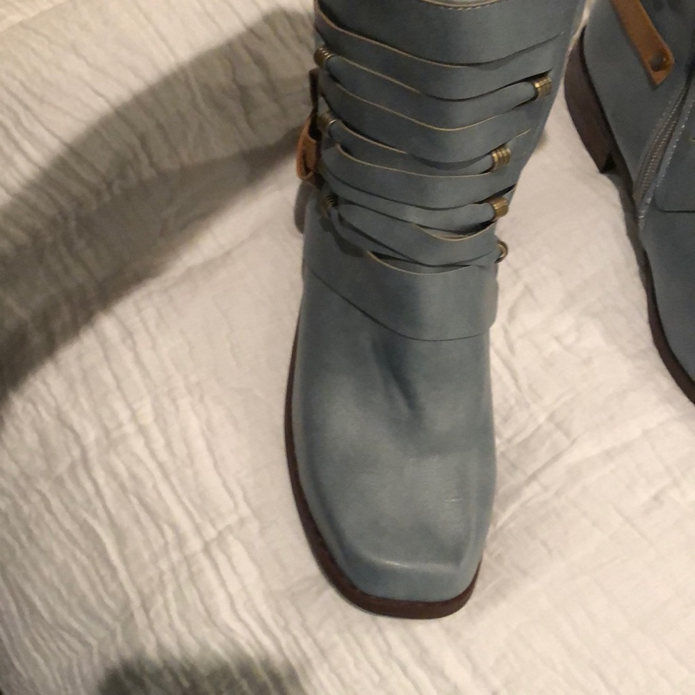 Booties - Picture 3 of 3